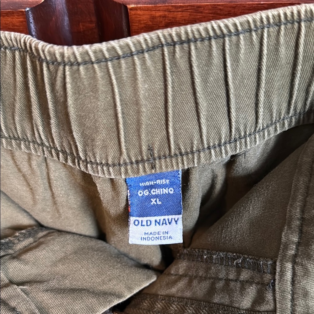 Old Navy Olive Green Straight Leg Pants - Picture 2 of 4